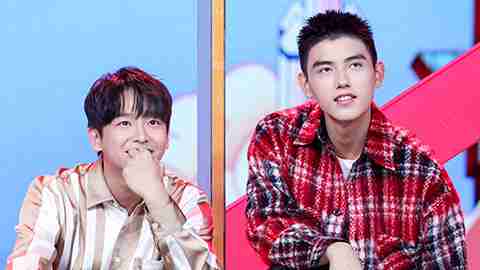 电影《我和我的祖国》空降快本 杜江谈香港回归升旗仪式感动全场